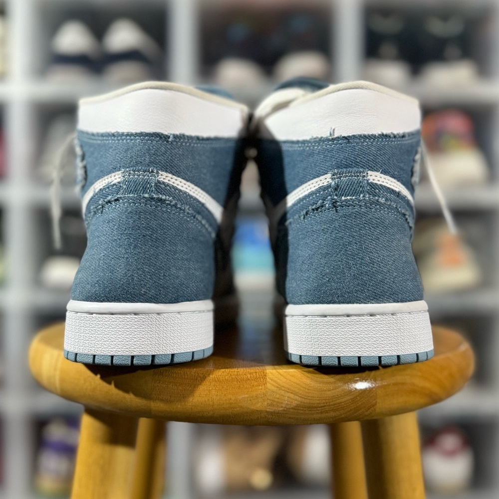 Jordan 1 High Retro “Denim” - Picture 2 of 5